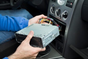 Read more about the article Why Did My Car Radio Stopped Working Suddenly?
