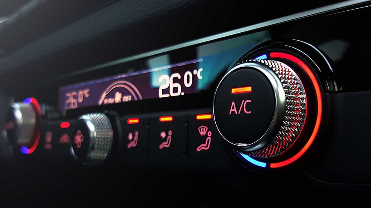 You are currently viewing Why Does Honda Civic AC Blows Cold Then Hot Air?