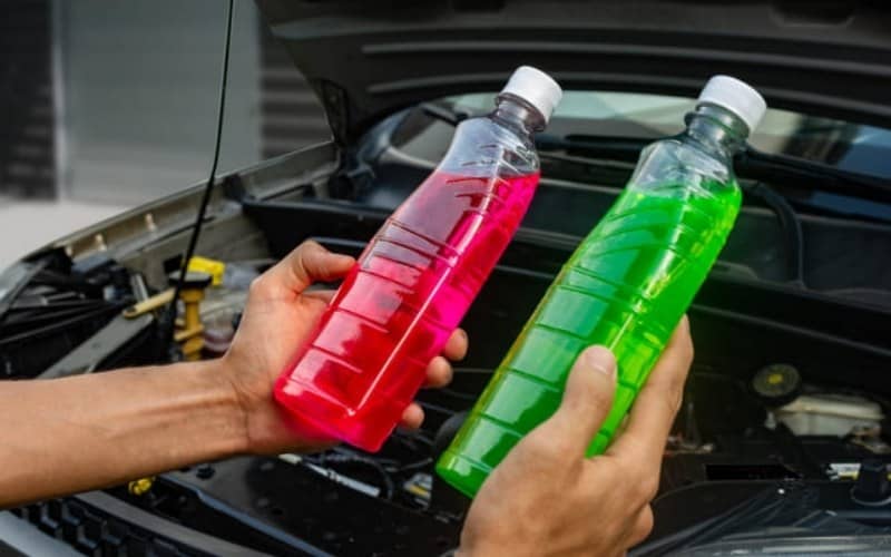 You are currently viewing Can You Mix Red And Green Antifreeze In A Car?