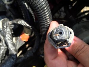 Read more about the article Unveiling Causes Of Power Steering Pressure Switch Leaking