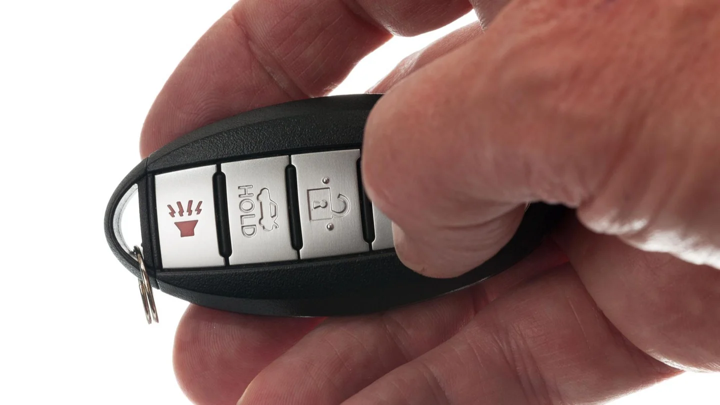You are currently viewing Troubleshooting Remote Start Lights Flash But Won’t Start Issue!