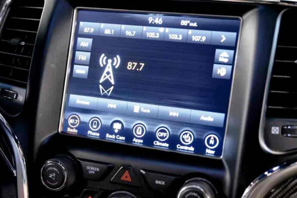 You are currently viewing Jeep Touch Screen Freaking Out: Simple Solutions